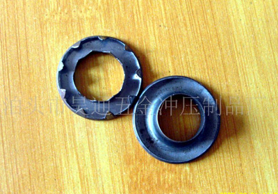 眼圈出現(xiàn)銹蝕的問(wèn)題和特征